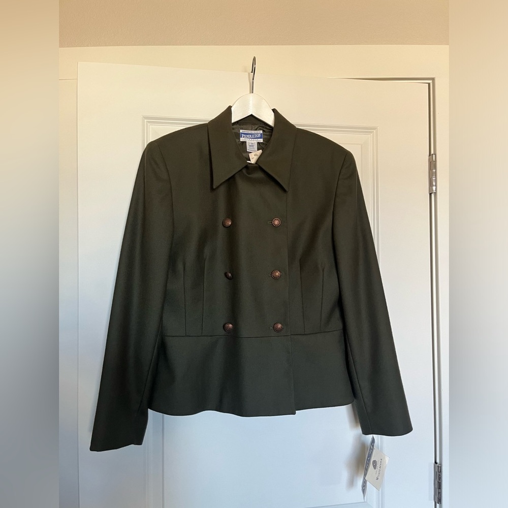Vintage NWT Pendleton 100% Wool Army Green Coat